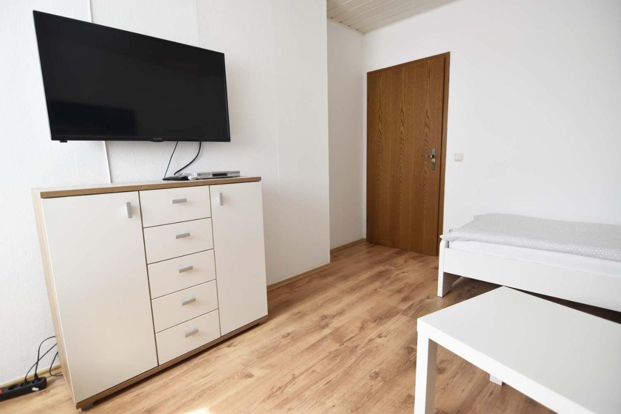 Cozy Worker Apartments 니더카젤 외부 사진