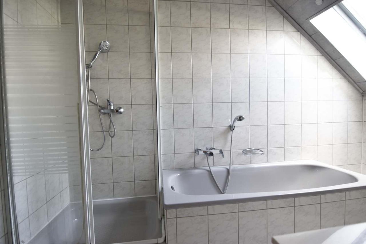 Cozy Worker Apartments 니더카젤 외부 사진