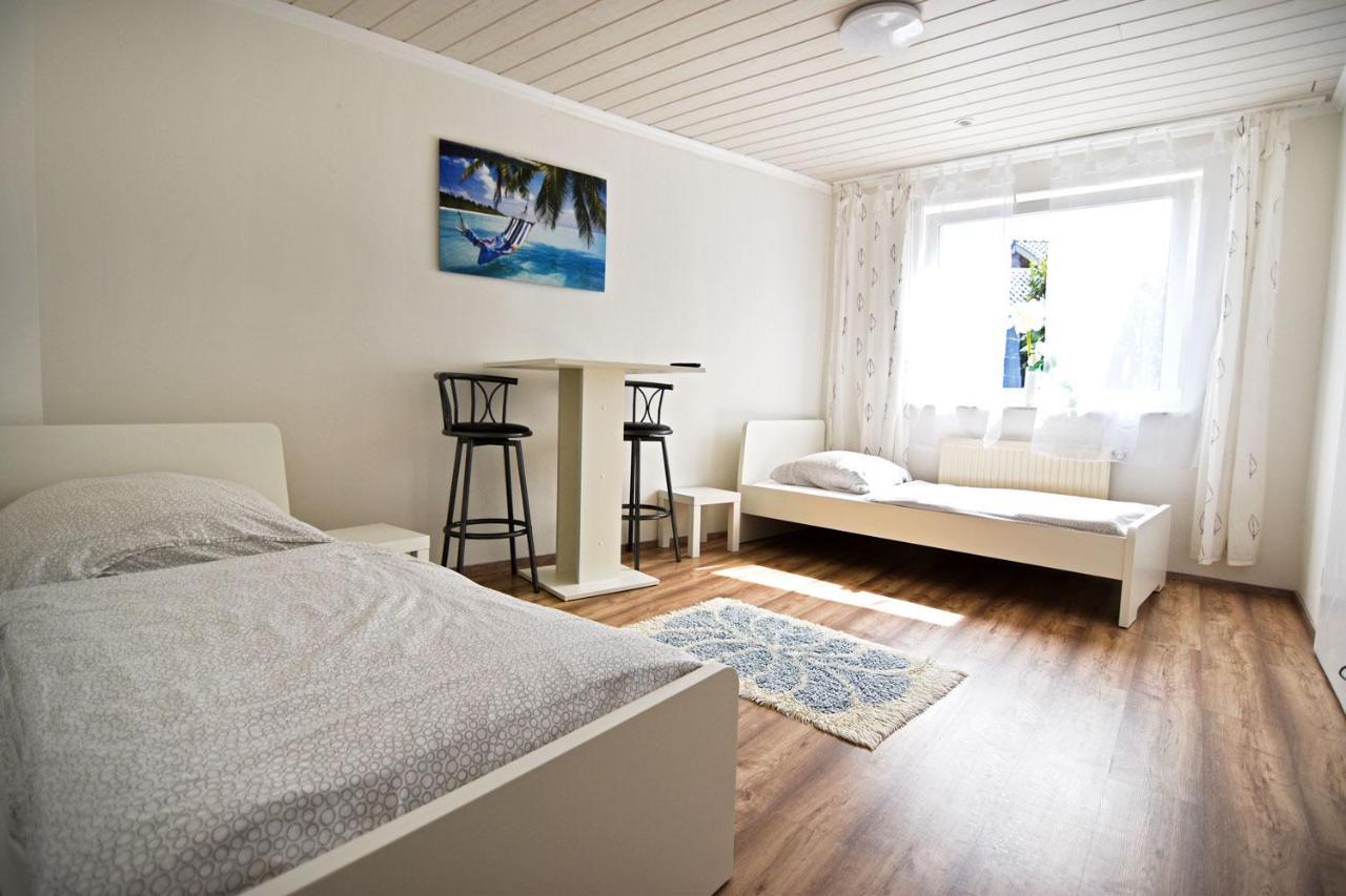 Cozy Worker Apartments 니더카젤 외부 사진
